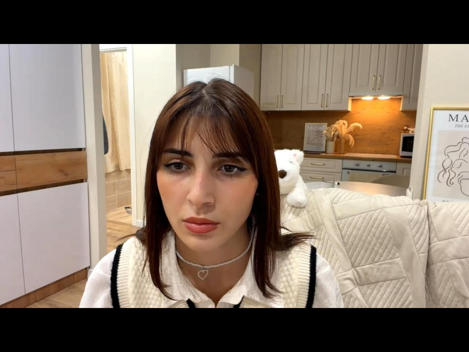 CarmelRhym — live cam photo 2