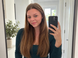 RhonaBells Sex Brunette - Photo 13/21