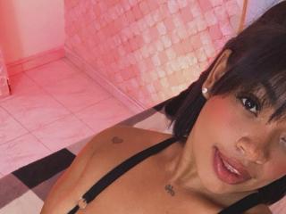 YazminJenner Dating Adult Porn - Photo 10/20