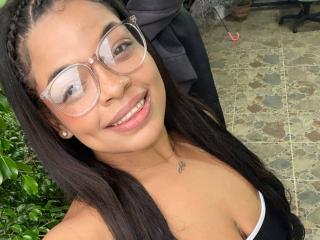 YazminJenner Dating Adult Porn - Photo 7/20