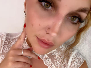 EvelynCute Boobs Liveshow - Photo 4/21