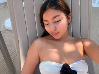 AlessiaFerry Webcam Porno Live - Photo 7/21