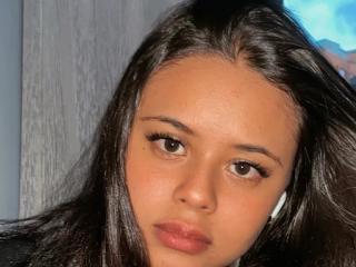 ChiaraBella Webcam Sex Direct - Photo 18/21