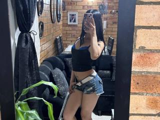 AnnyBalade Webcam Porno Live - Photo 9/19