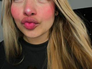 ShantalSummer Fellation XXX Cams - Photo 11/21