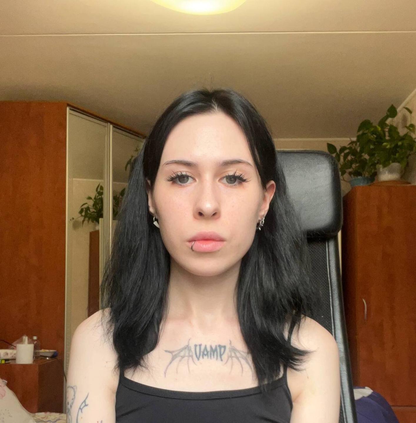 webcam model EugenieKupec from XloveCam webcam model EugenieKupec from XloveCam