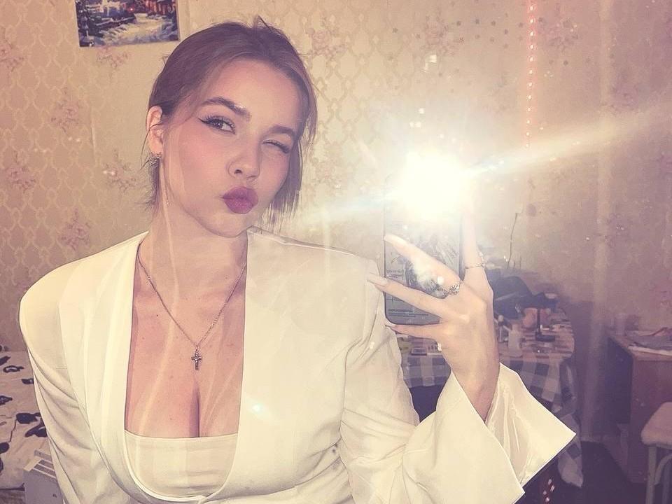 RuthFleetwood — live cam photo 2