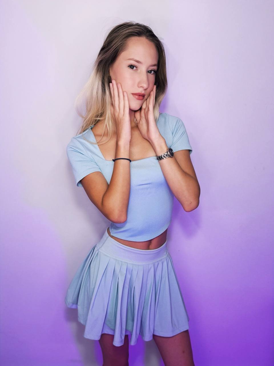 webcam model LisaBunnny from XloveCam webcam model LisaBunnny from XloveCam