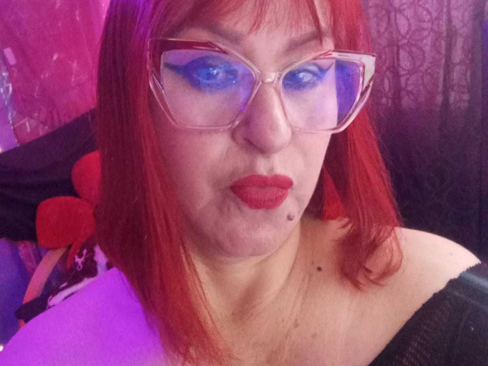 RubyHotMilf — live cam photo 2