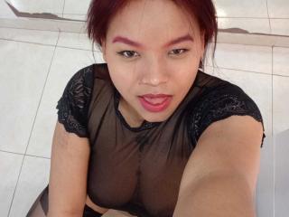 MelanieDiiaz Image Gallery