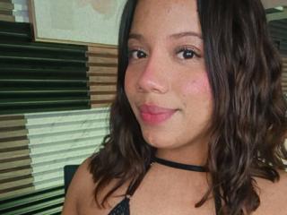 ZaraBlaze MILF Live - Photo 6/21