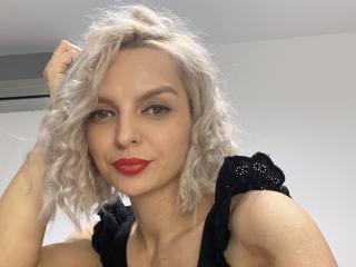 DouceAmelia Amateur Live Webcam - Photo 11/21