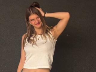 HilariaTabar Image Gallery
