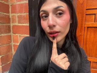 SophieBeaumont Blowjob XXX Cams - Photo 18/21