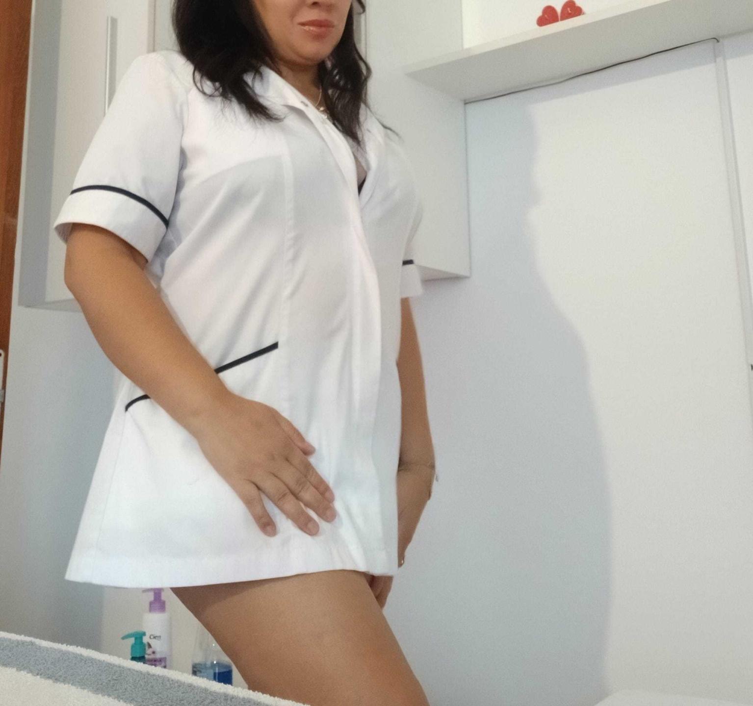 webcam model MoistMady from XloveCam webcam model MoistMady from XloveCam