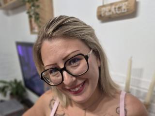 AmandalaFrancaise Webcam Porno Live - Photo 6/21