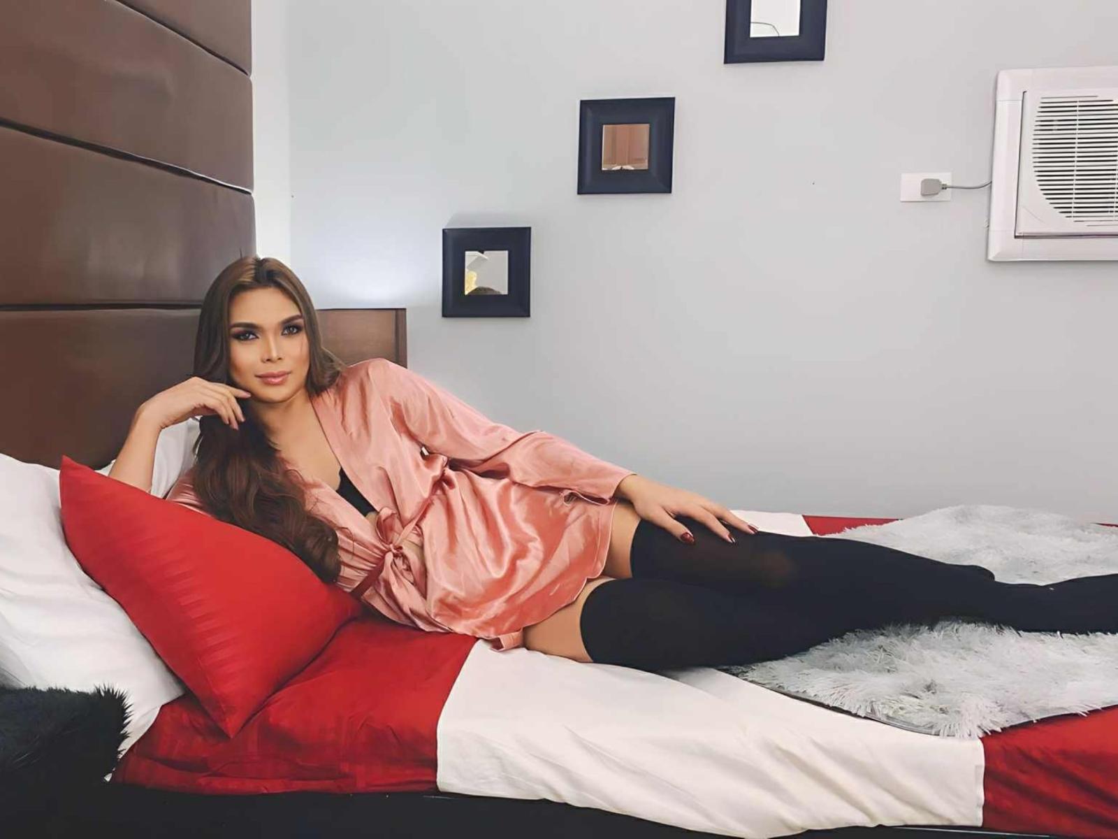 SweetVickyTs — live cam photo 2