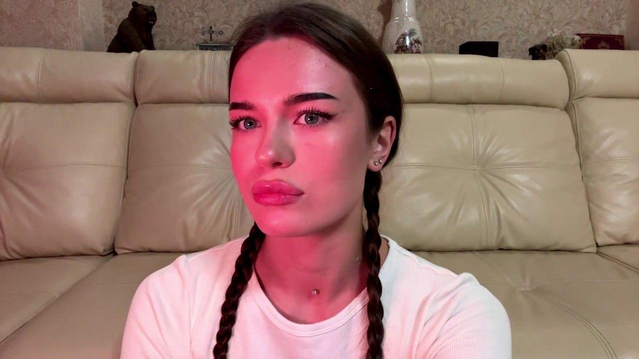 webcam model DrusillaMaiava from XloveCam webcam model DrusillaMaiava from XloveCam