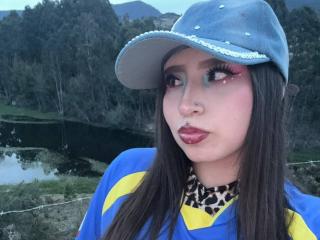 MadeleynRouse Image Gallery