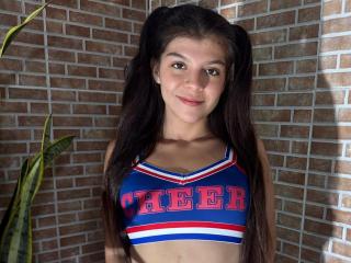 RilleyFoyx Sex Brunette - Photo 9/21
