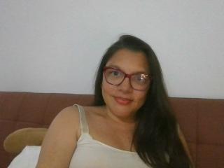 EstelaHot Image Gallery