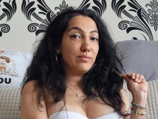 SexyMirra Image Gallery