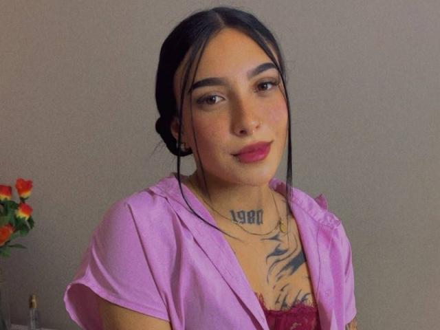 SophiieBlair — live cam photo 4