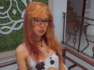 SuriEverly Blowjob XXX Cams - Photo 18/21