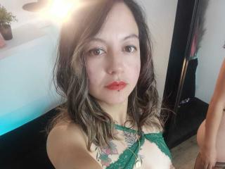 ArianaBlonde Webcam Porno Live - Photo 9/21