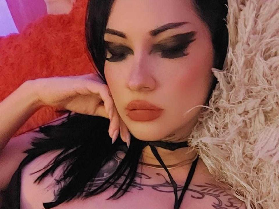BabeCuteX — live cam photo 4