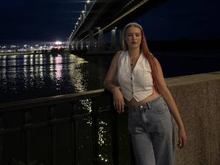 EliseChristain Boobs Liveshow - Photo 5/12