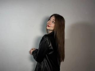 ShalonBrehaut Blowjob XXX Cams - Photo 9/12
