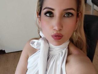 GiuliaAddams Image Gallery