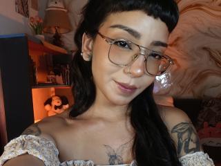 MilaThorne Hot Liveshows - Photo 6/21
