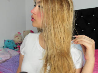 ShantalSummer Fellation XXX Cams - Photo 5/21