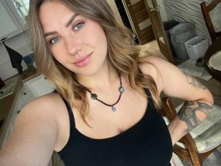 BettyLuv Live Cam Porn - Photo 4/9
