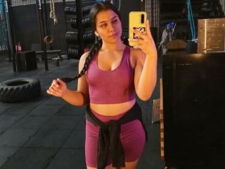 MelodyRoss Hot Liveshows - Photo 14/21