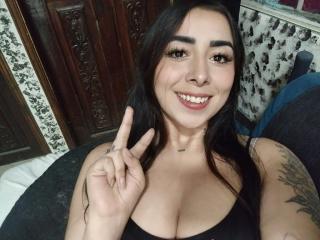 AnneHoneyy Image Gallery