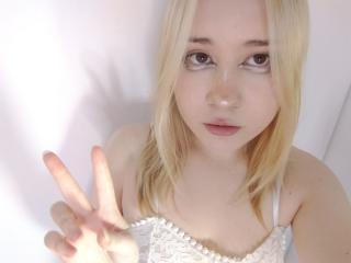 AnnieLeonhart69 Webcam Porno Live - Photo 7/21