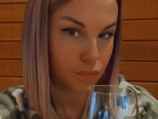 BelleLisaG Live Cam Porn - Photo 12/21