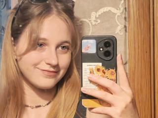 ColettaCorman Webcam Sex Direct - Photo 10/19