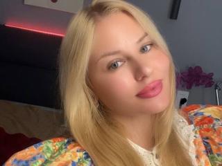 AvaQueen Webcam Porno Live - Photo 13/21