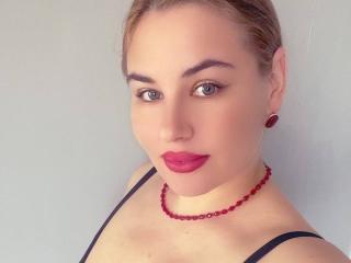 AvaQueen Webcam Porno Live - Photo 12/21