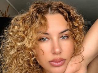 AvaQueen Webcam Porno Live - Photo 7/21
