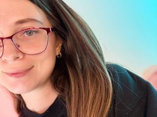 AmberWoody Webcam Porno Live - Photo 8/21