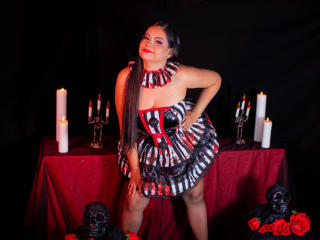 SelenaCollins Fellation XXX Cams - Photo 6/20