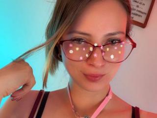AmberWoody Webcam Porno Live - Photo 5/21