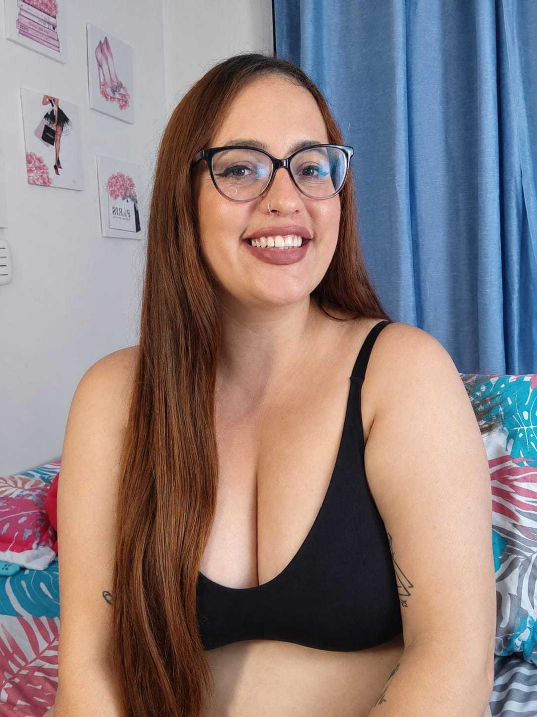 webcam model StacyMillerr from XloveCam webcam model StacyMillerr from XloveCam