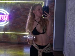 DaneteHeingartner Amateur Live Cam - Photo 9/21