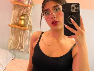 MelanyBlom Hot Liveshows - Photo 11/21
